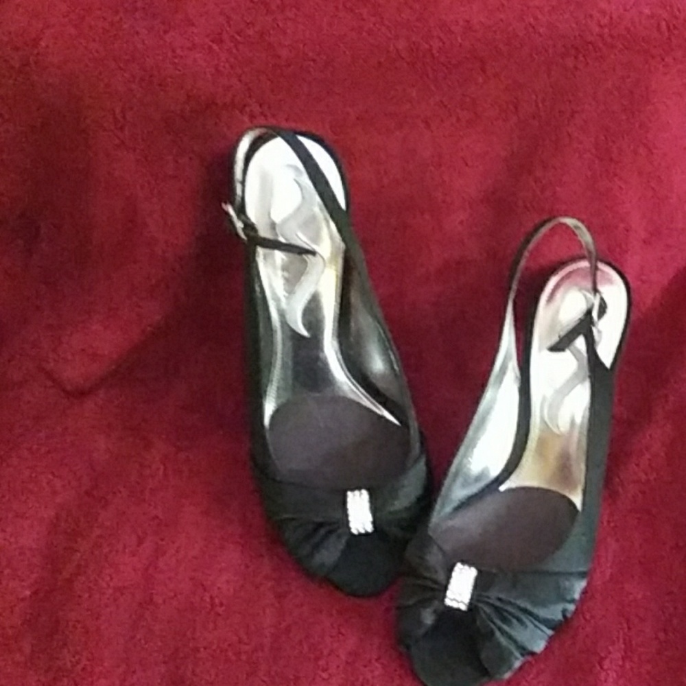 Shoes black dress slings